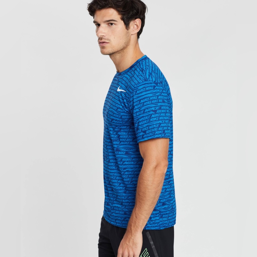 🆕Men’s NIKE Allover Logo DriFit Shirt, Size Small